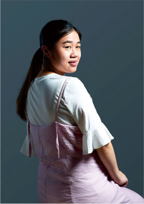 漢風(fēng)廣告設(shè)計品牌設(shè)計師胡寶熒